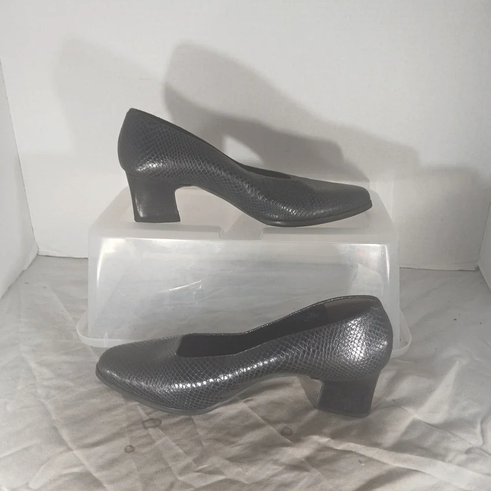 Calico Pumps 6.5M Black Snakeskin Embossed Leather Block Heel Office Classic